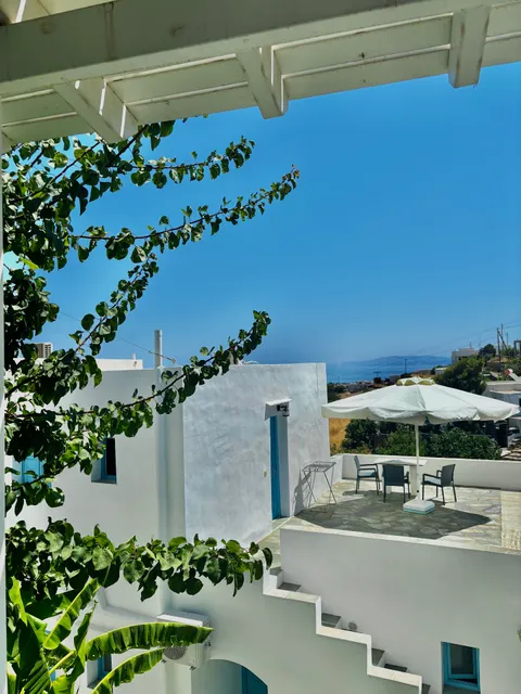 Letta Rooms & Studios