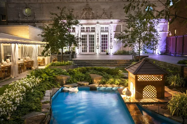 The Ritz-Carlton, Montreal