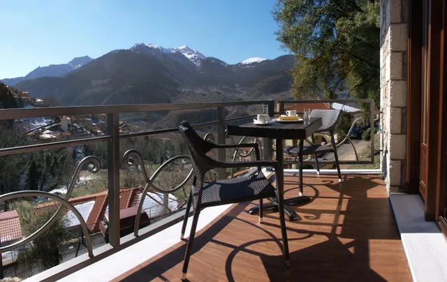 Grand Village Boutique Inn