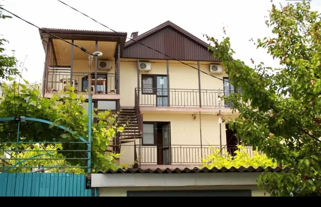 Vinogradnyy Dvorik Gostevoy Dom