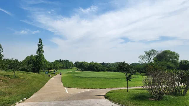 Qingdao Huashan Golf Club