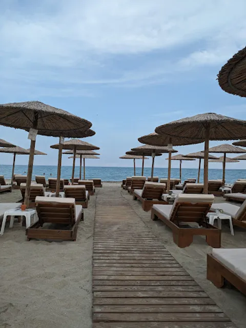 NOA ·Lounge Restobar·