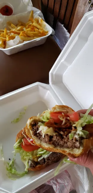 Casey's Pizza & Grill