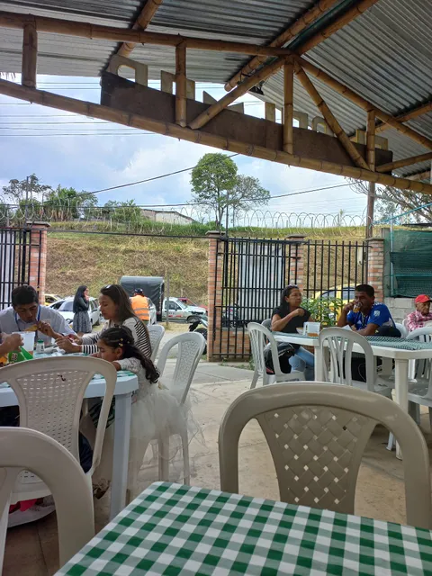 EL PALMAR Comidas Tipicas