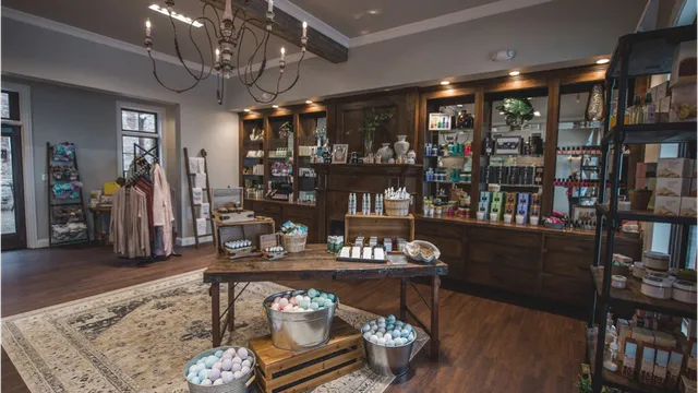 Woodhouse Spa - Liberty Township