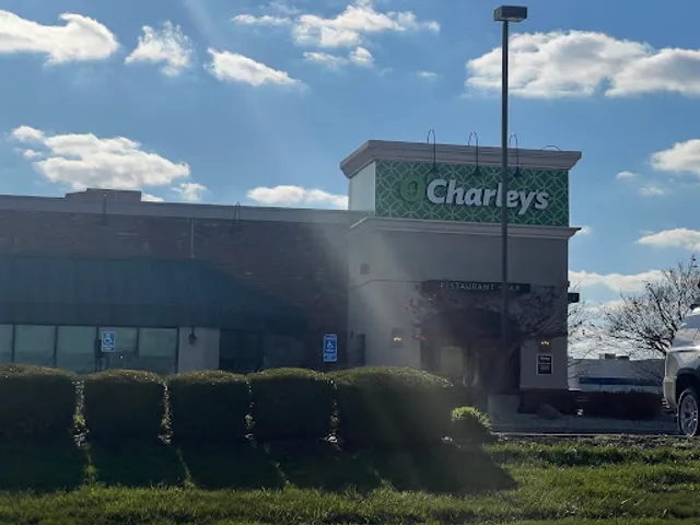 O'Charley's
