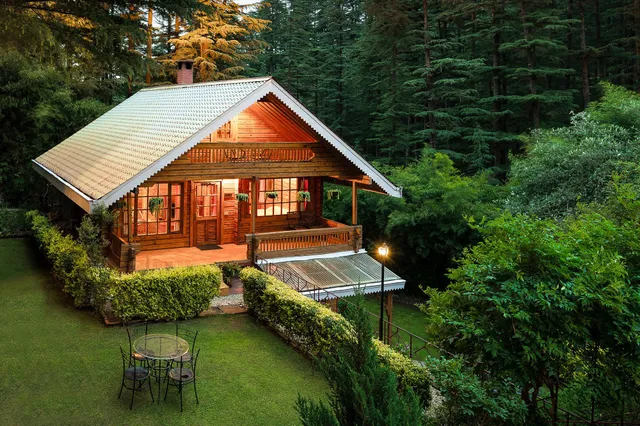 The Chalets Naldehra