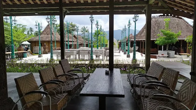 Kampung Ulam Ngrajek