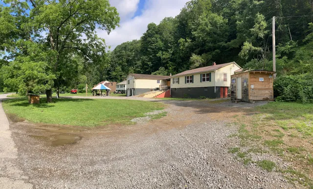 Hillbilly Hideaway ATV Resort