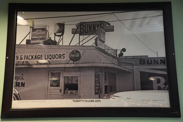 Bunny's Tavern