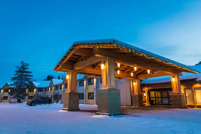Prestige Hudson Bay Lodge & Conference Centre, member of WorldHotels Crafted