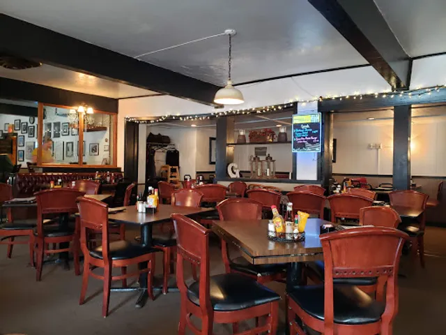 Glass Lounge Restaurant