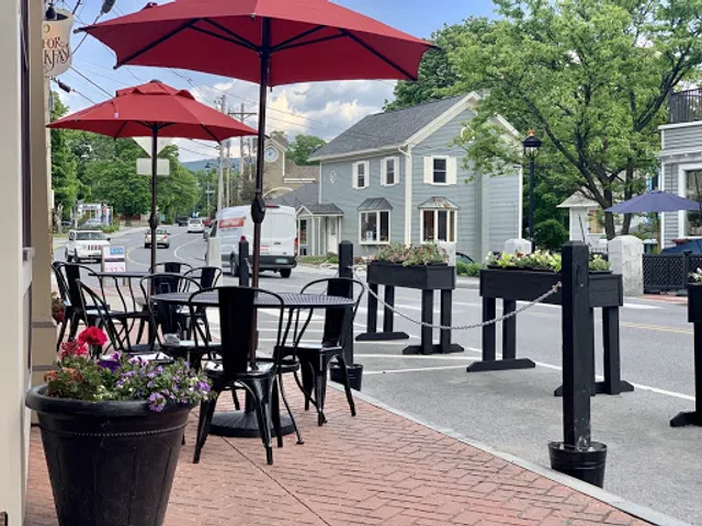 Christos' Pizza and Pasta