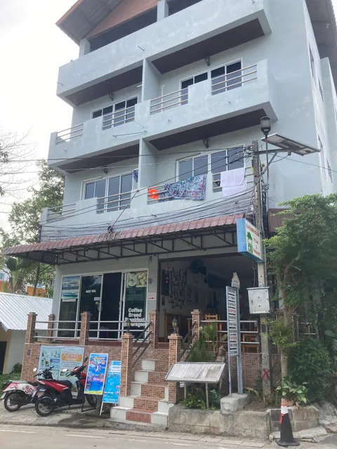 NAMHASIN HOUSE AND CAFE