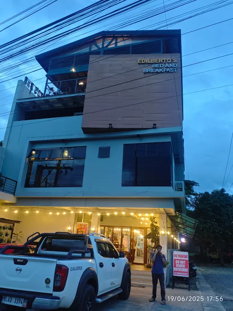 OYO 471 Edilberto's Bed And Breakfast