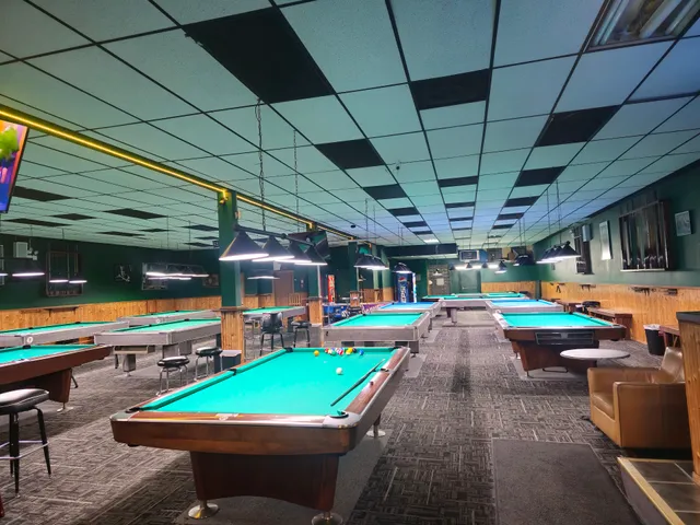 Leila's Grand Billiards