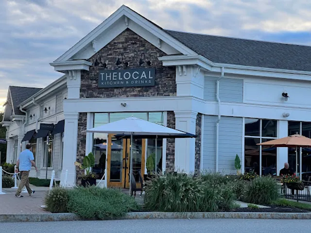 The Local Kitchen & Drinks
