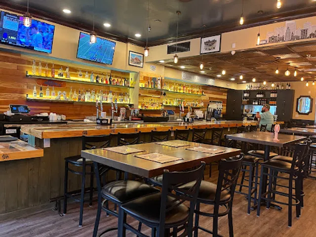 Unbranded Tavern & Kitchen