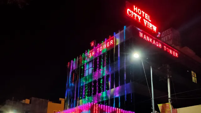 Hotel City view and restaurant rooftop