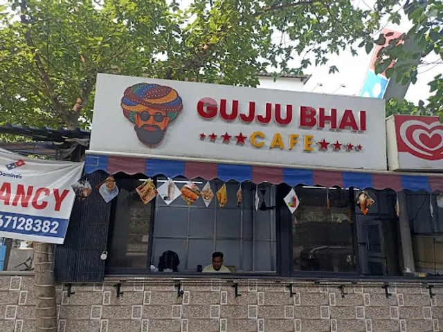 Gujju Bhai Cafe - Best Cafe In Kandivali