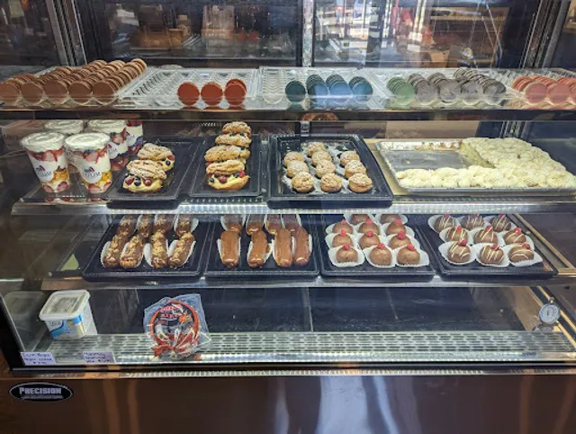 Tatlim Bakery