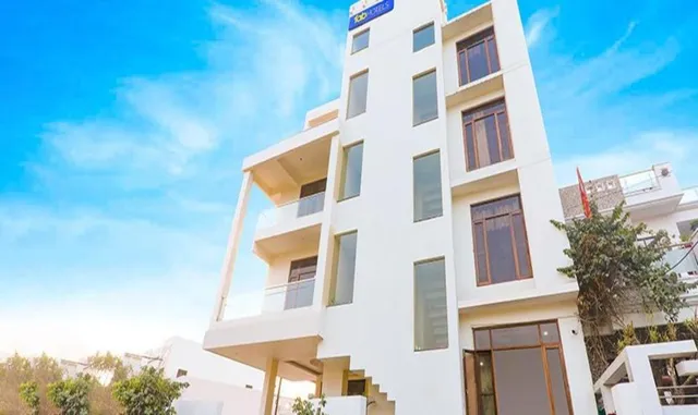 FabHotel The Gahmar Inn