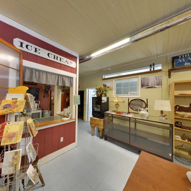 Riverton General Store