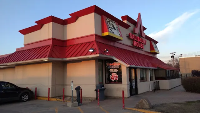 Salisbury House (Portage Ave)