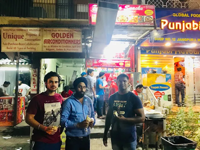 Chawla Snacks (A unit of BAWARCHEE)