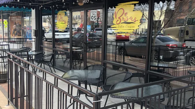 Brisas Latín Cuisine