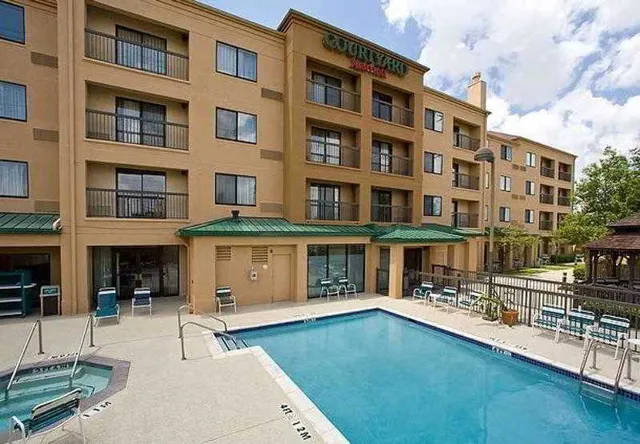 Courtyard by Marriott Houston Sugar Land/Stafford