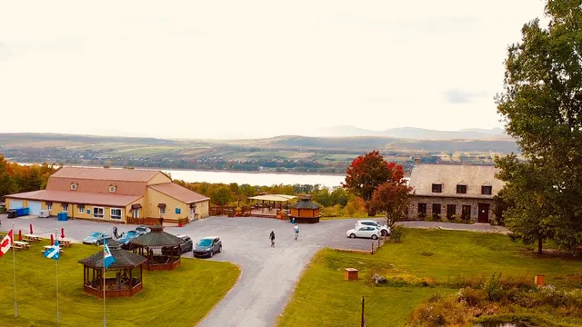 Domaine Steinbach - Cidery / Cottage / Orchard