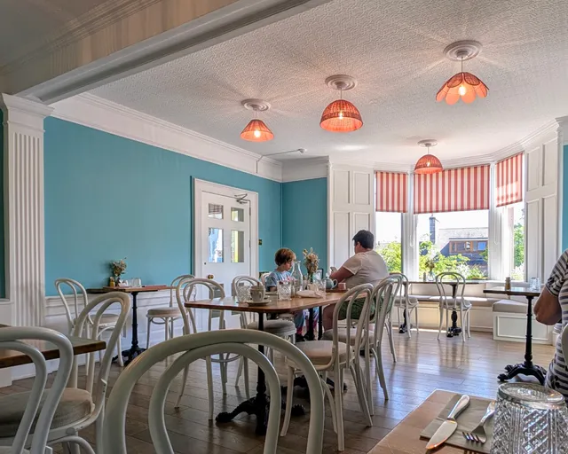 Cafe Neuk & Arduthie House