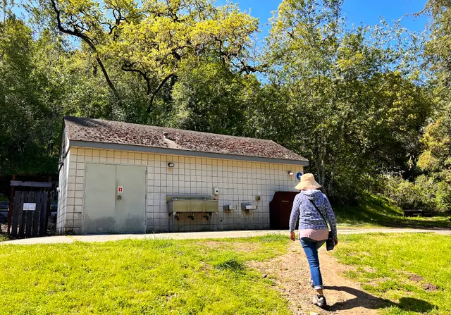 Edgewood Park & Natural Preserve - Public Restroom