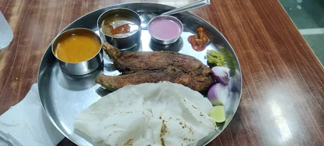 Hotel Suprima Malwani