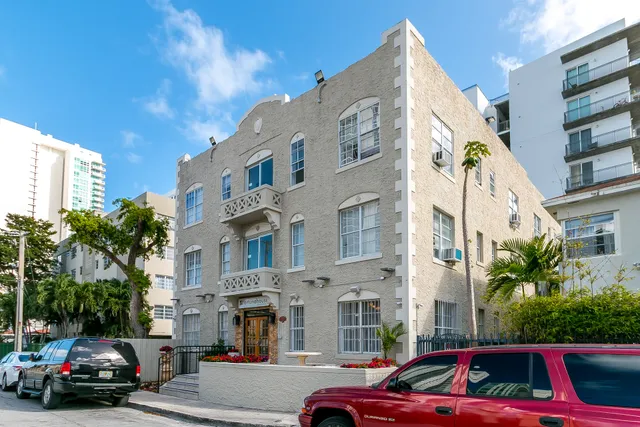 Fortuna House Apartments