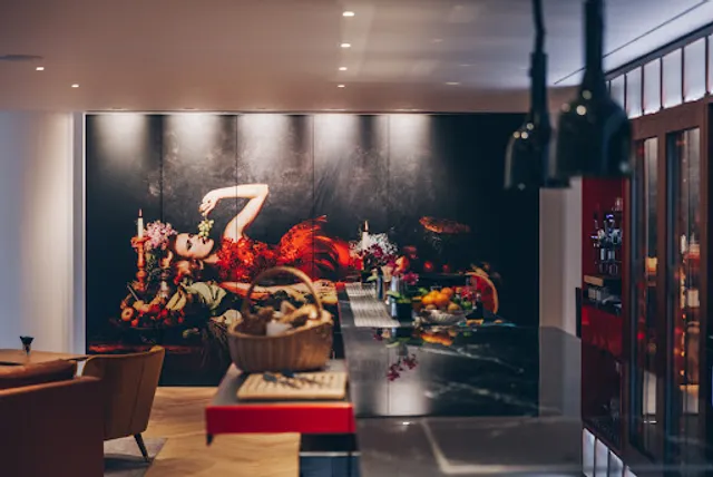 MAISON LOUISE KITCHEN BAR GARDEN