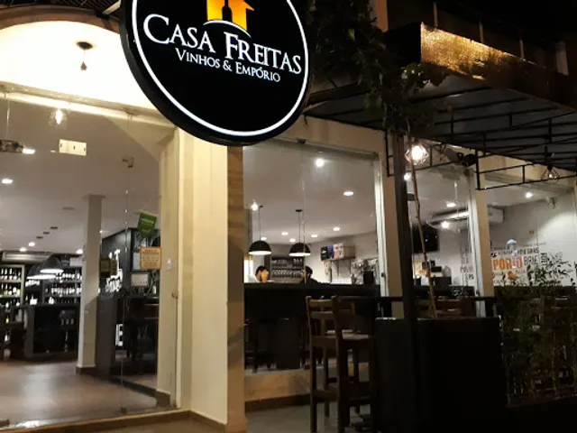 Casa Freitas Vinhos e Empório - Ville Roy