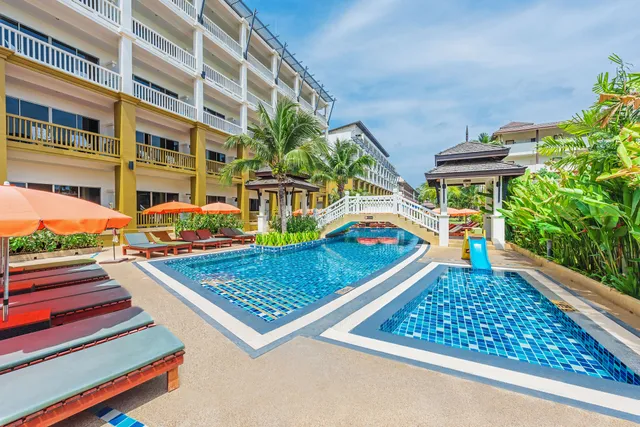 Kata Sea Breeze Resort