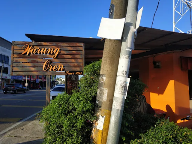 Oren Cafe (Warung Oren)