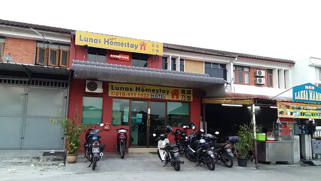 Lunas Homestay