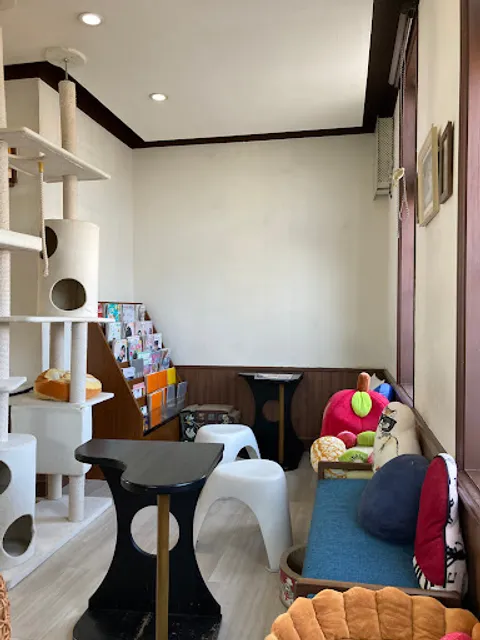 猫がいるカフェ Adagio