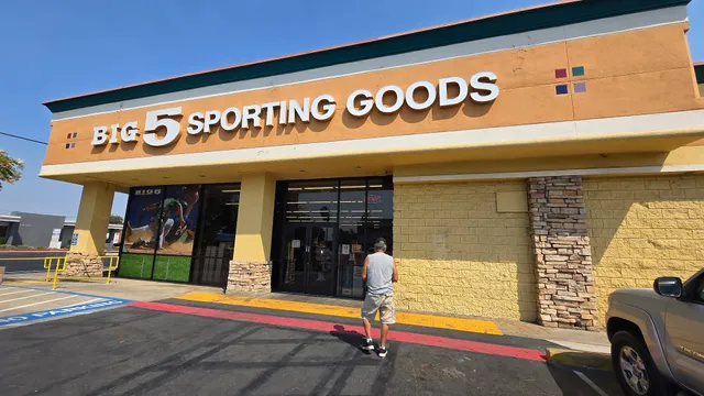 Big 5 Sporting Goods