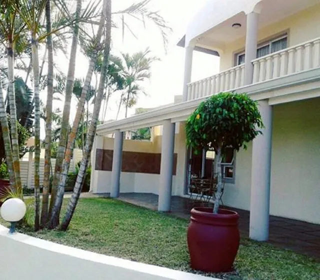 Rostalyn Guest House