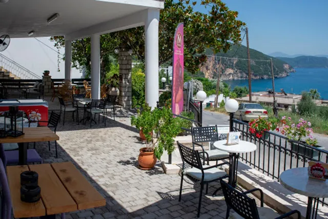 Café Bistro Mandarino