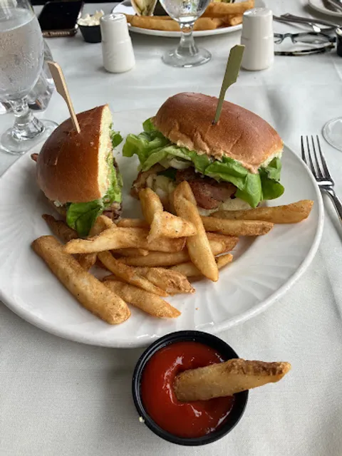 Riverwinds Restaurant