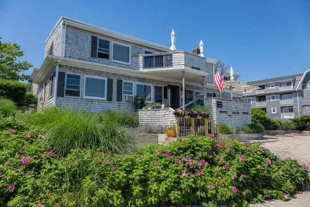 Inn on the Sound at Falmouth