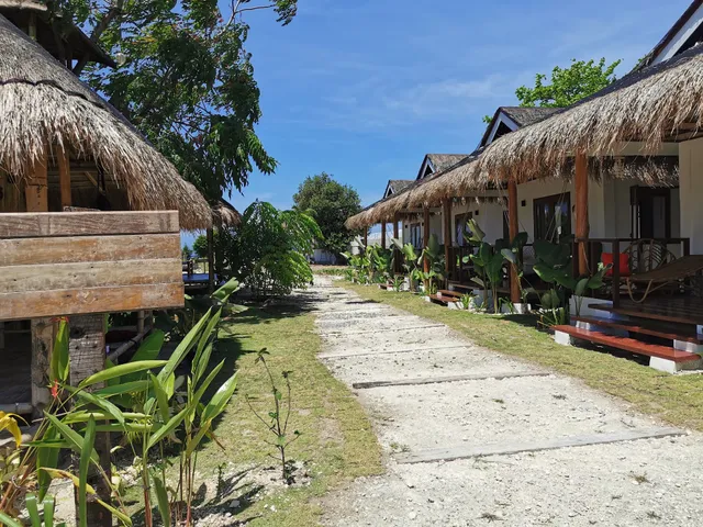 Uzuri Kubo Huts Moalboal