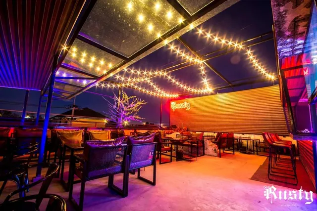 Rusty Rooftop Bar