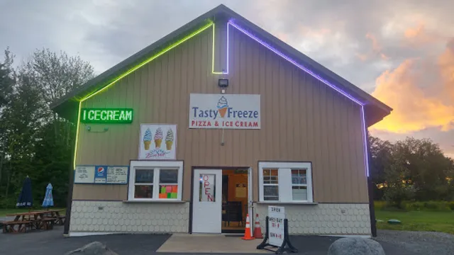 Tasty Freeze Pizza & Ice Cream